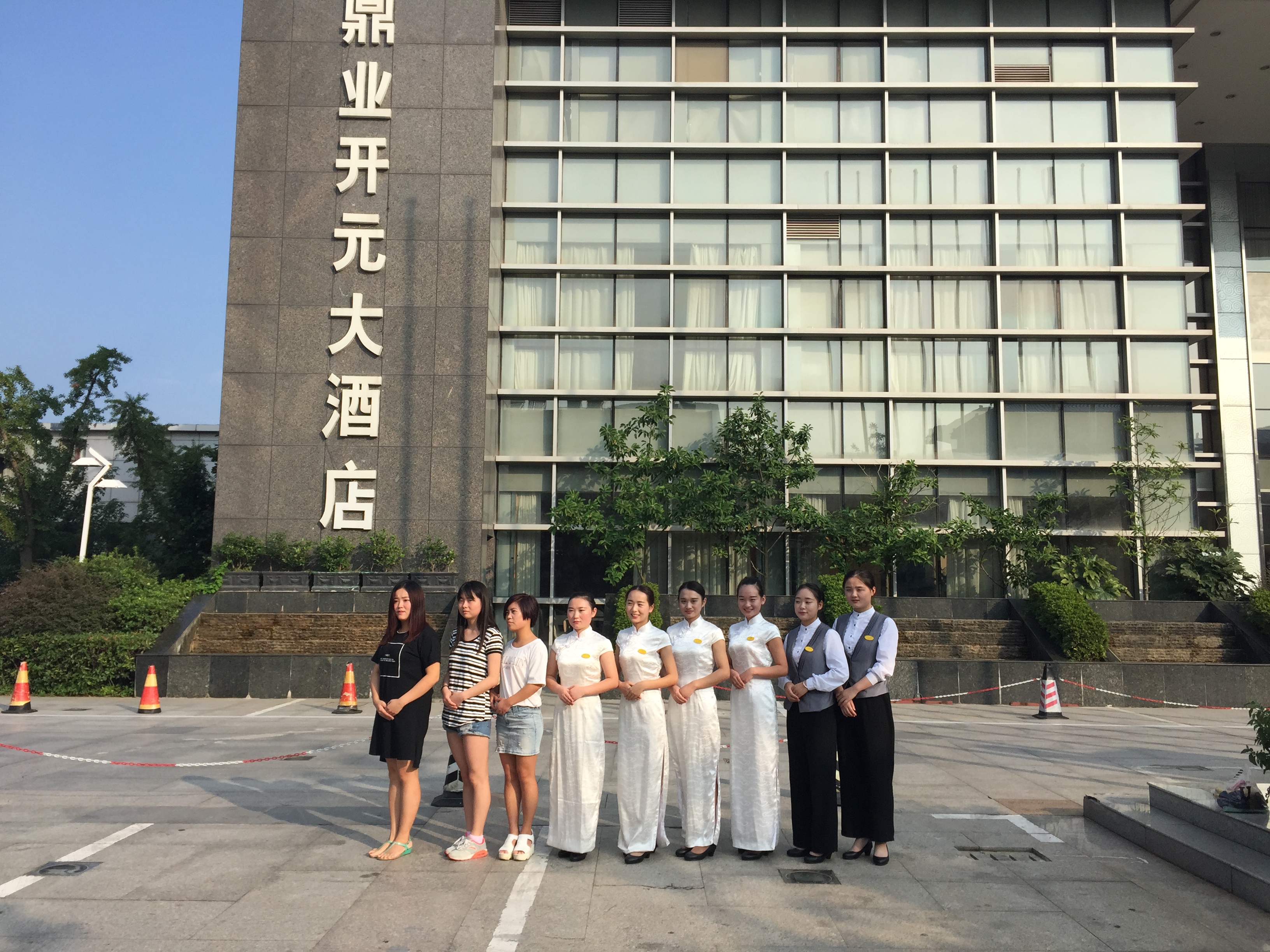 我系利用暑期看望顶岗实习生 我系利用暑期看望顶岗实习生