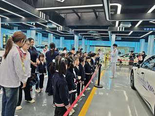 管理服务学院发挥专业优势开展“...