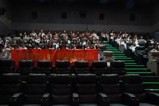 管理服务学院：光影述国防，同心...